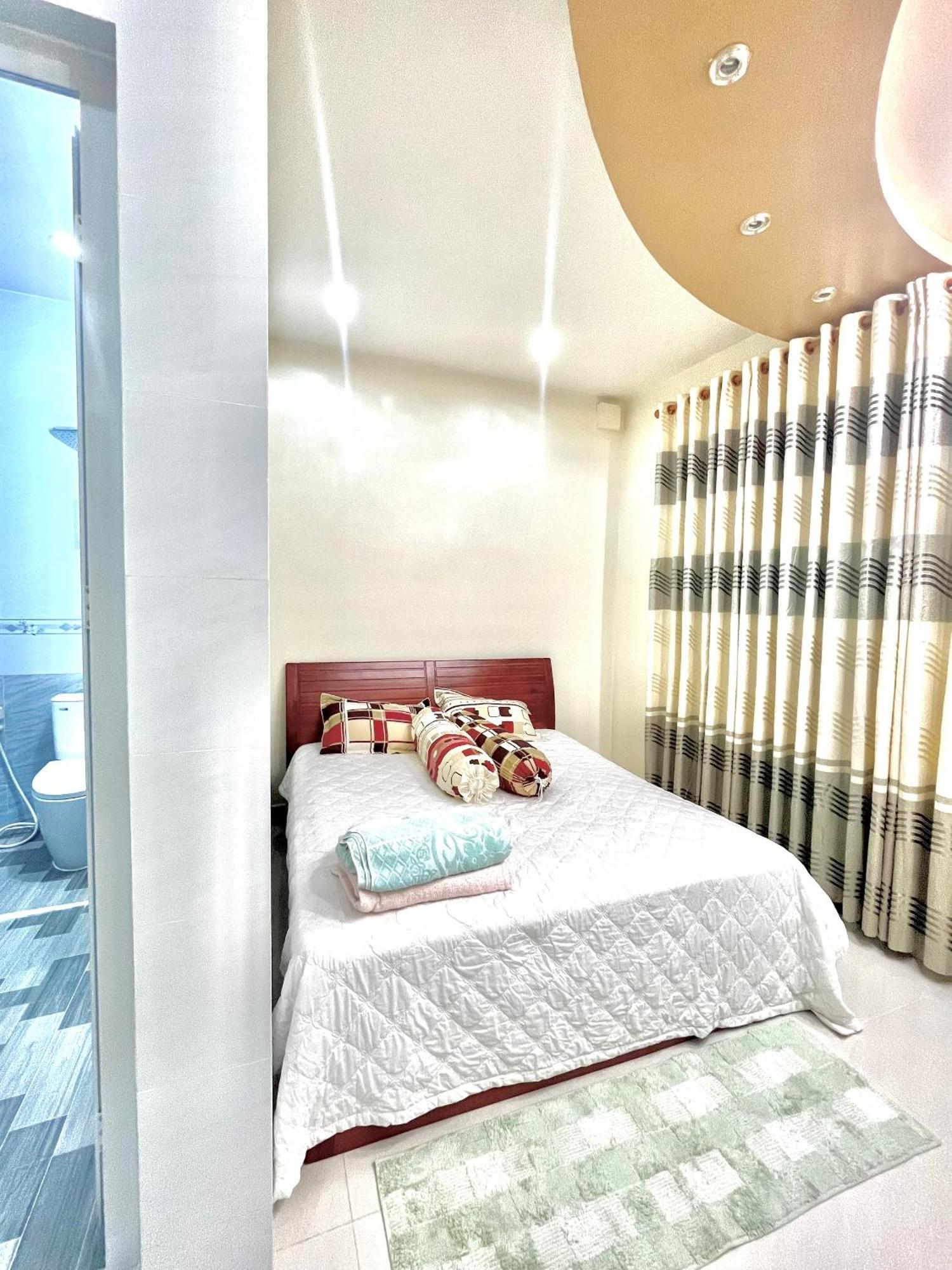 Cherry Homestay - Hoang De Motel Chau Doc Eksteriør bilde