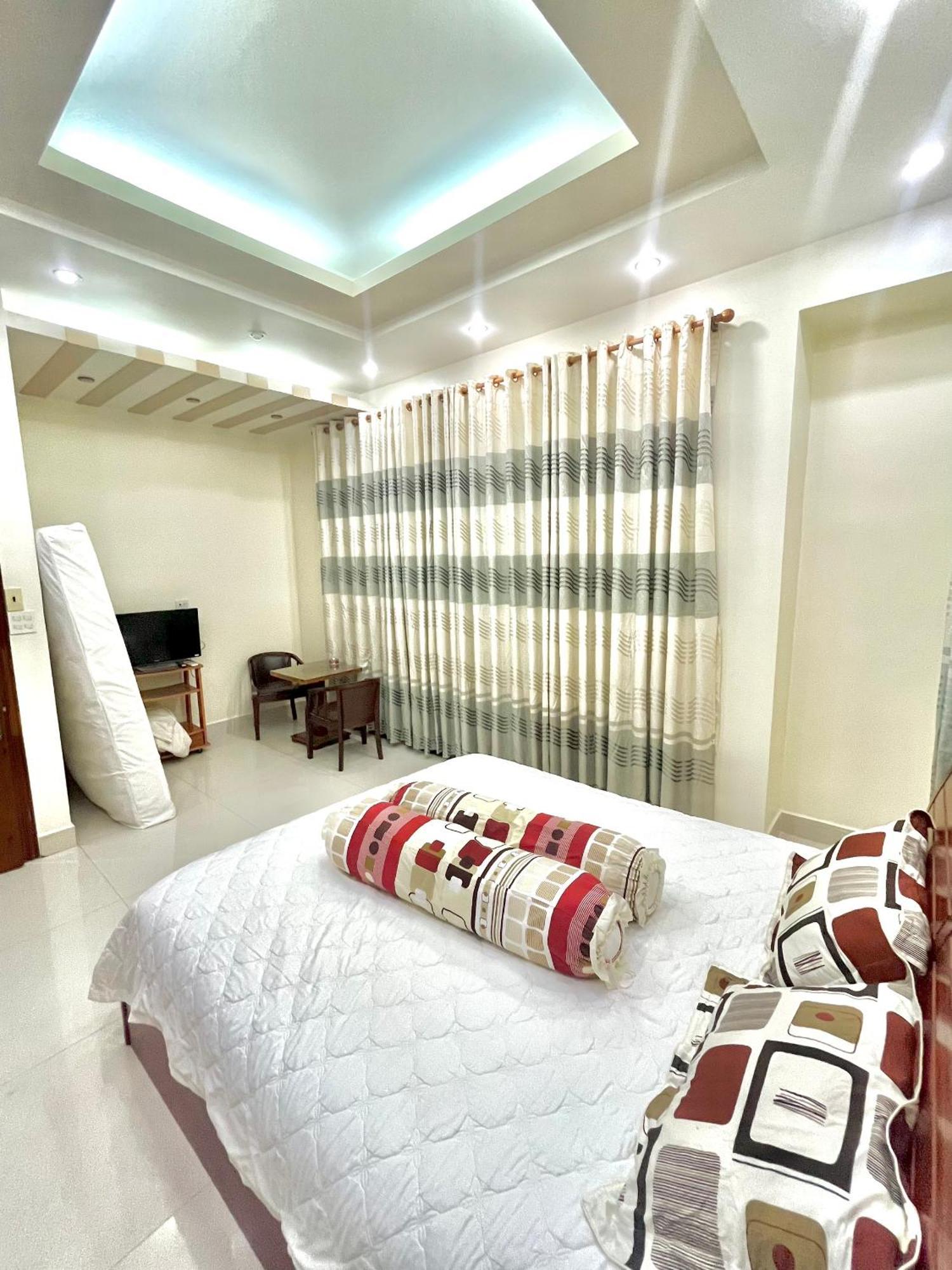 Cherry Homestay - Hoang De Motel Chau Doc Eksteriør bilde